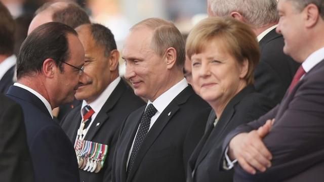 Пока в Минске идут переговоры, Путин созвонился с Меркель и Олландом