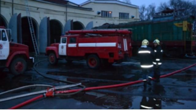 В Одессе горел цех по ремонту локомотивов