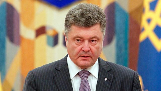 Меркель, Олланд і Порошенко поговорили про Донбас 