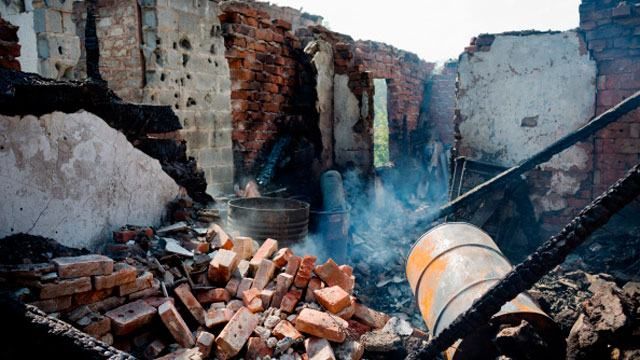 Терористи вбили чотирьох жителів Донеччини, серед яких дворічна дитина Терористи вбили чотирьох жителів Донеччини, серед яких дворічна дитина