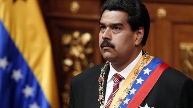 У Венесуелі власників магазинів арештовують за довгі черги У Венесуелі власників магазинів арештовують за довгі черги