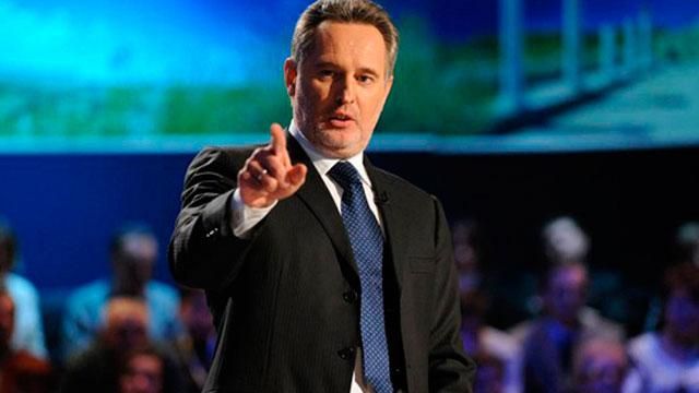 Стало відомо, за скільки Фірташ і Льовочкін викупили "Інтер" Стало відомо, за скільки Фірташ і Льовочкін викупили "Інтер"