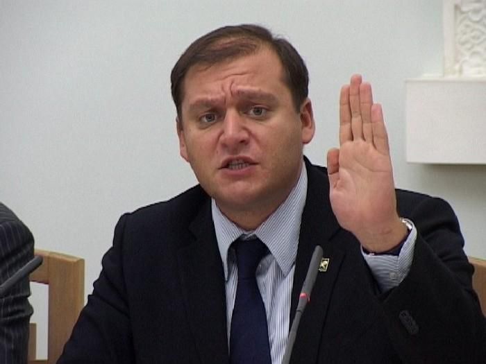 Добкін єдиний проголосував проти позбавлення Януковича звання президента 