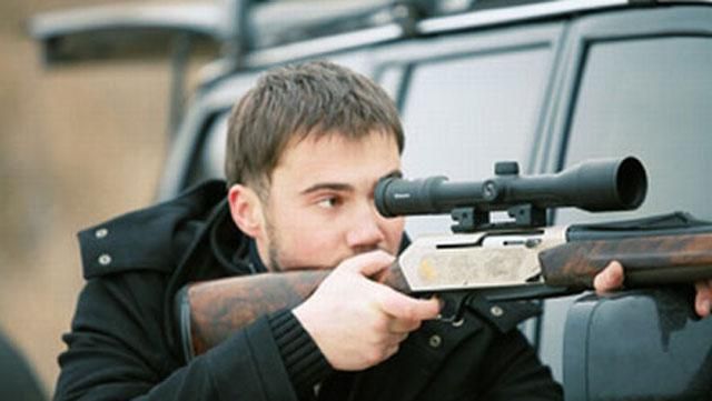 З синів Януковича і Азарова можуть зняти санкції, — ЗМІ З синів Януковича і Азарова можуть зняти санкції, — ЗМІ