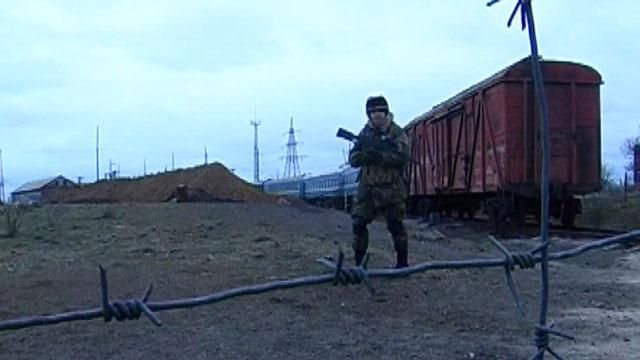 Бійці розповіли про ситуацію біля нового кордону з Кримом