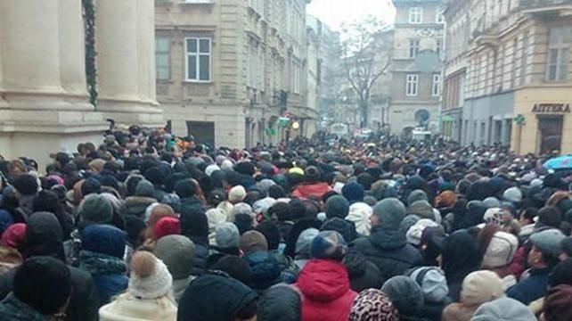 Во Львове прощаются с Кузьмой (Стрим)