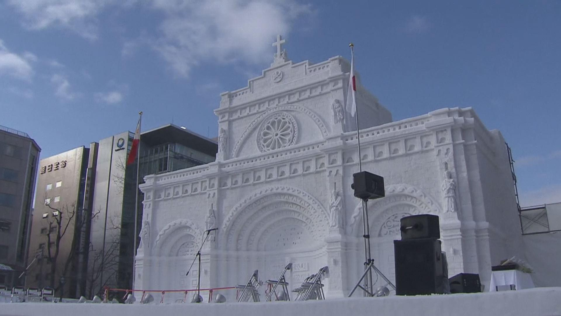 Японцы создали снежных существ