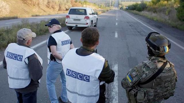 Наблюдателей ОБСЕ обстреляли на территории, подконтрольной террористам