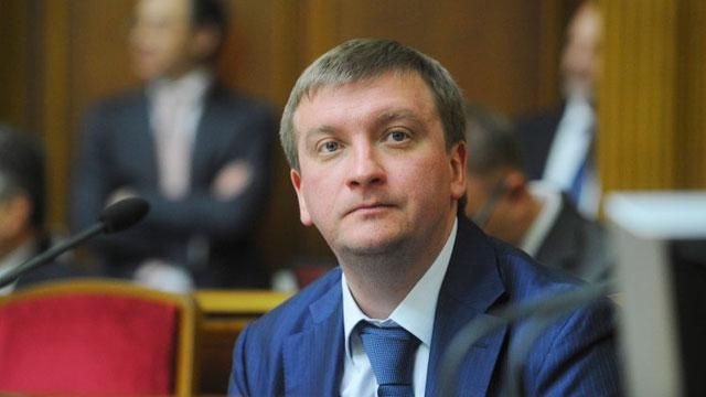 Рішення РНБО про санкції проти Росії незабаром оприлюднять, — Петренко Рішення РНБО про санкції проти Росії незабаром оприлюднять, — Петренко
