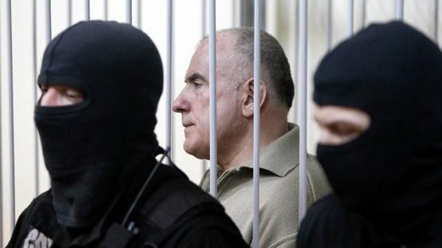 Пукач сказал Парасюку, что по делу Гонгадзе должны "сесть" минимум 20 депутатов Пукач сказал Парасюку, что по делу Гонгадзе должны "сесть" минимум 20 депутатов