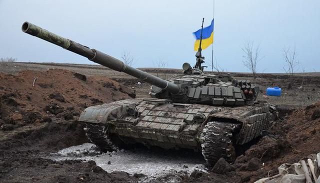 Украинские военные показали фото захваченного российского танка Украинские военные показали фото захваченного российского танка