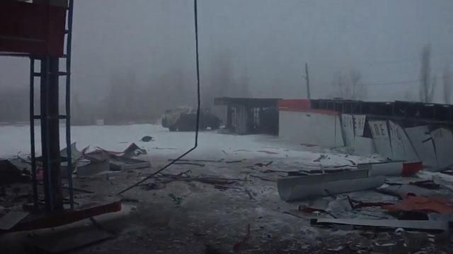 Дебальцево превращается в сплошную руину Дебальцево превращается в сплошную руину