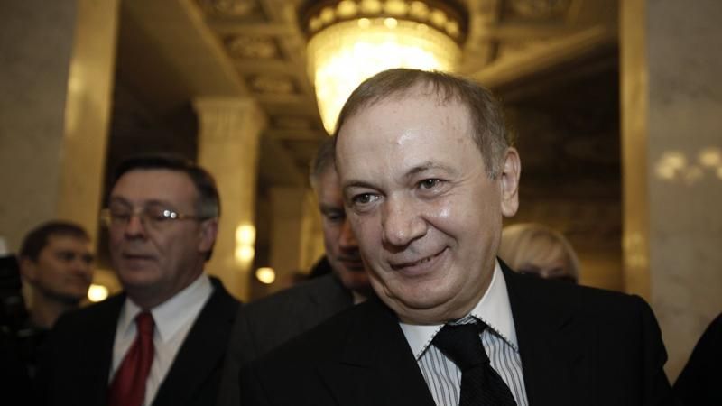 ГПУ объявила о подозрении соратнику Януковича "Юре Енакиевскому", — нардеп ГПУ объявила о подозрении соратнику Януковича "Юре Енакиевскому", — нардеп