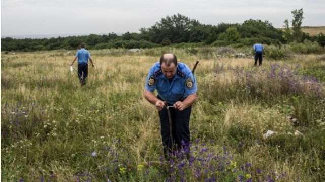 До Нідерландів вилетів літак з останками жертв Boeing-777 До Нідерландів вилетів літак з останками жертв Boeing-777