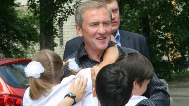 Черновецький у Грузії активно зайнявся благочинністю Черновецький у Грузії активно зайнявся благочинністю