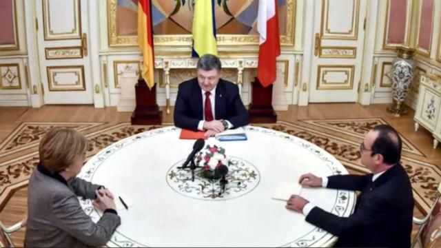 Самые актуальные кадры недели: в Тайване упал самолет. Бандиты минируют детские игрушки Самые актуальные кадры недели: в Тайване упал самолет. Бандиты минируют детские игрушки