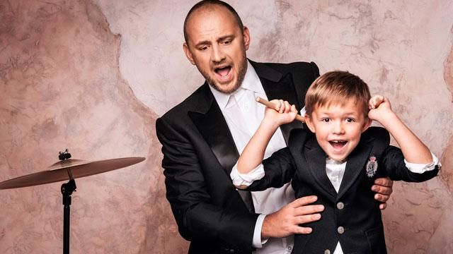 Потап снялся в фотосессии с шестилетним сыном Потап снялся в фотосессии с шестилетним сыном