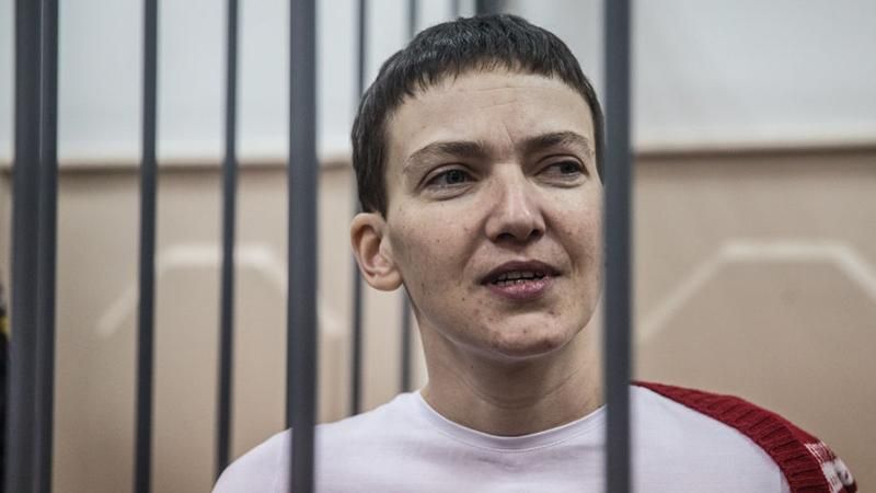 Начальник конвоя сказал Савченко, чтобы она не разговарила на "чурбанском языке"