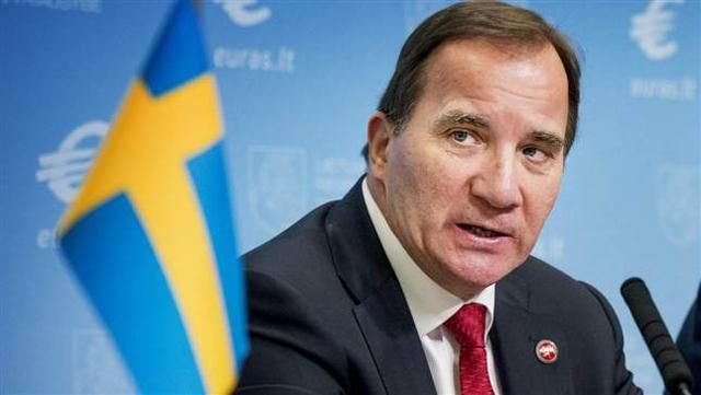 Премьер Швеции выразил соболезнования Порошенко и пообещал приехать в Украину