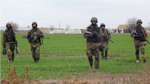 Під Маріуполем знищено колону бойовиків, — "Азов" Під Маріуполем знищено колону бойовиків, — "Азов"