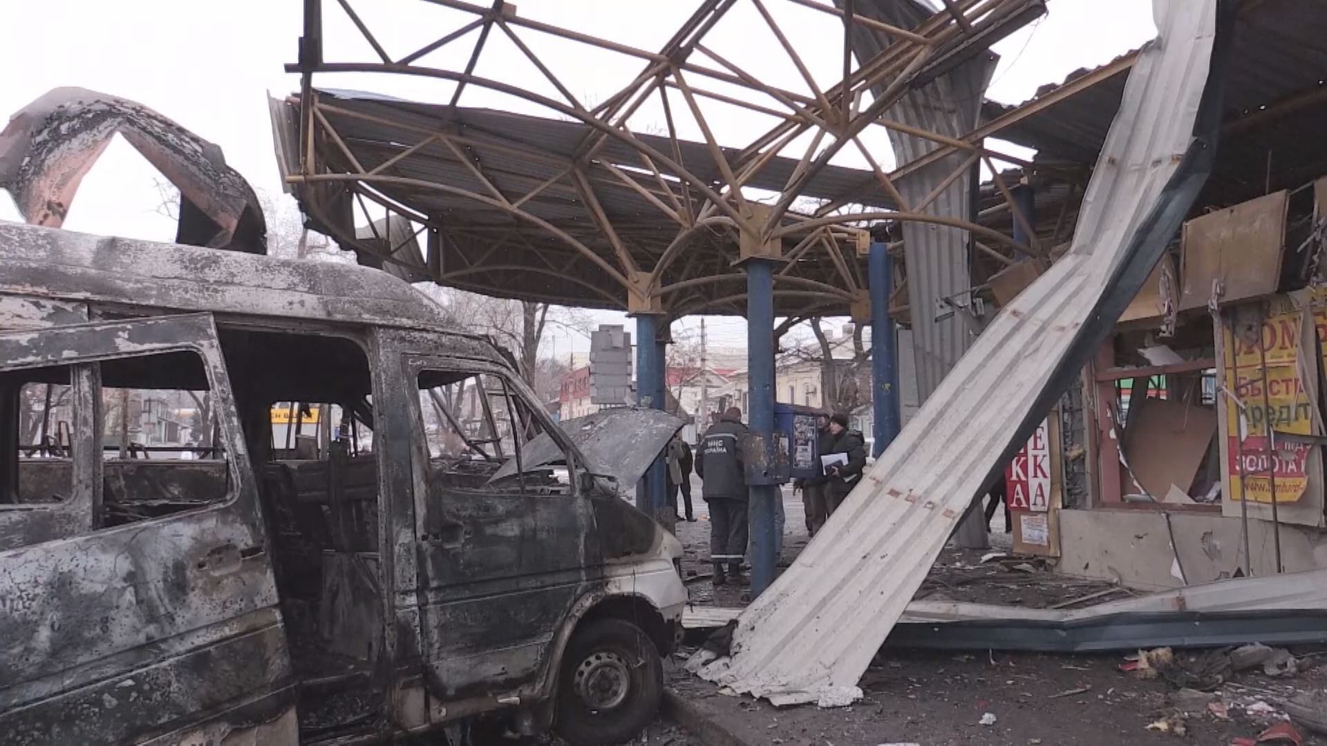 Появилось видео последствий обстрела Донецка