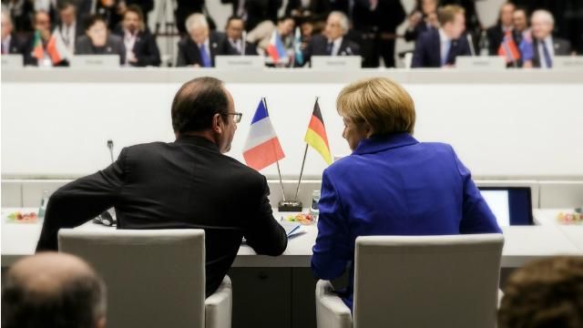 Олланд і Меркель поїдуть на переговори у Мінськ