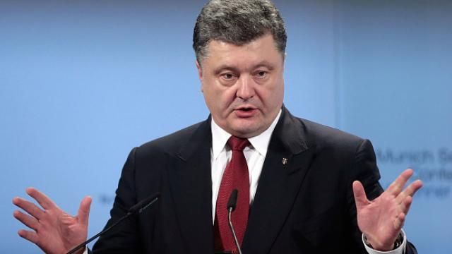 Мы за мир, но дадим по зубам, если надо, — Порошенко Мы за мир, но дадим по зубам, если надо, — Порошенко