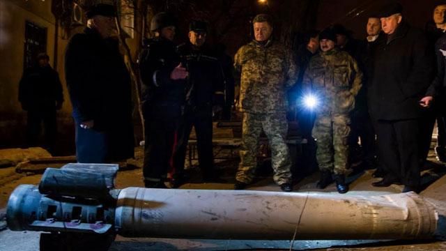 Порошенко со слезами на глазах рассказал об увиденном в Краматорске Порошенко со слезами на глазах рассказал об увиденном в Краматорске