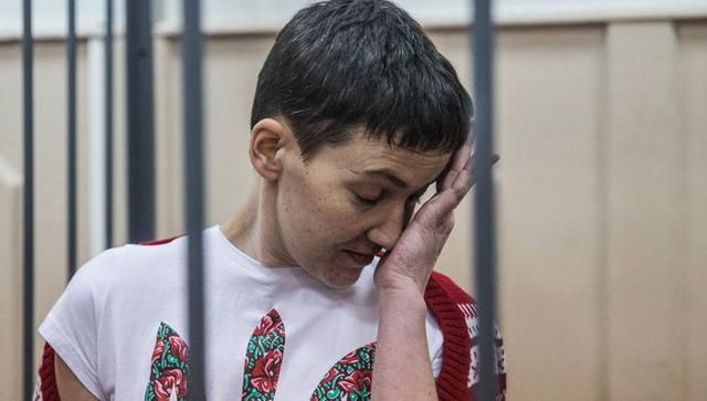 Защита Савченко не может назвать дату освобождения летчицы