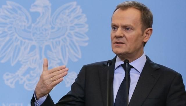 Туск пояснив, чому з обережністю оцінює нові мінські домовленості Туск пояснив, чому з обережністю оцінює нові мінські домовленості