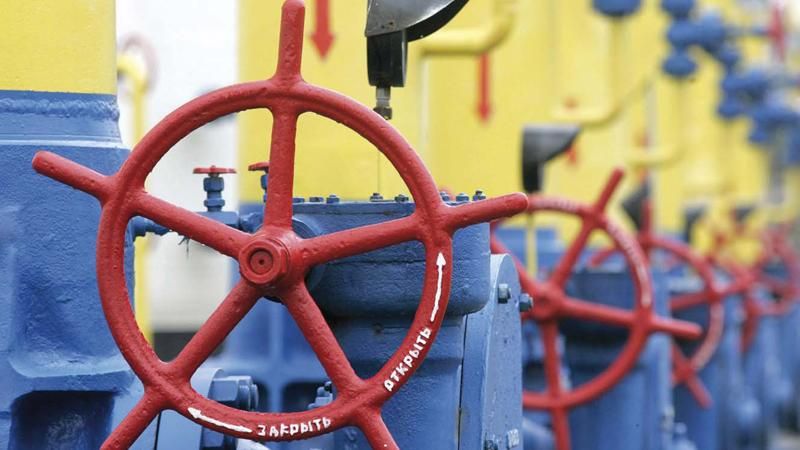 Єврокомісія відновлює тристоронні переговори щодо газу, — Юнкер