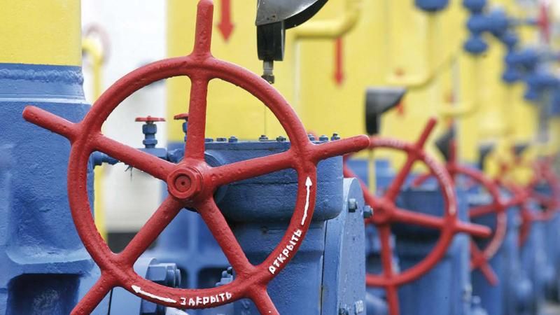 Еврокомиссия возобновляет трехсторонние переговоры по газу, — Юнкер
