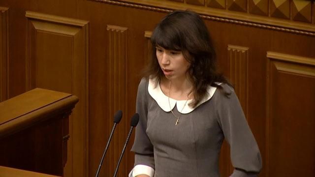 Парламент вирівняв грошову допомогу рідним загиблих міліціонерів та військових