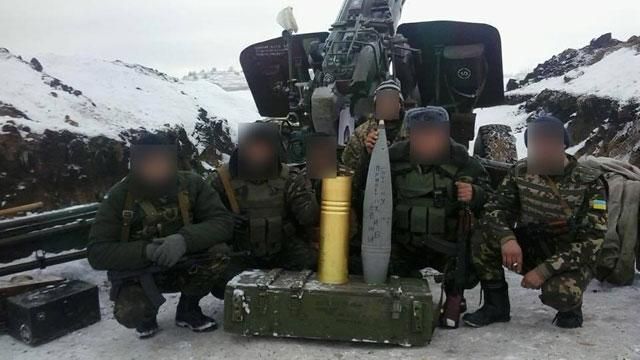 Появились фото боев под Дебальцево Появились фото боев под Дебальцево