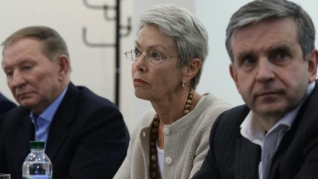 Тристороння контактна група обговорила з терористами перемир’я Тристороння контактна група обговорила з терористами перемир’я