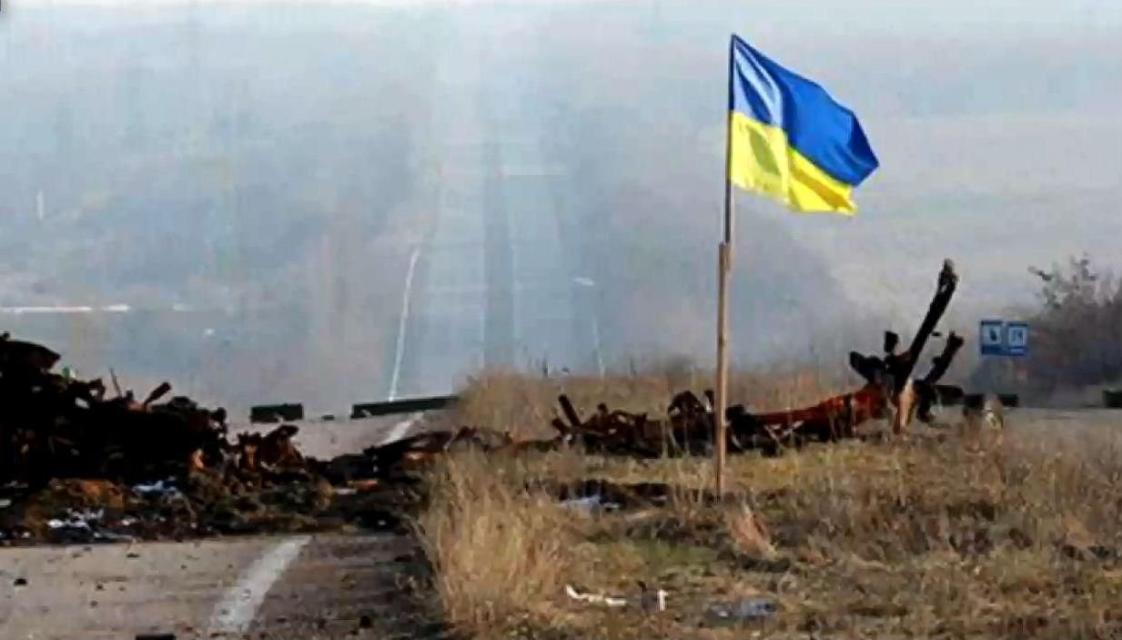 День в фото. Первый день "перемирия", последние метры свободной Украины