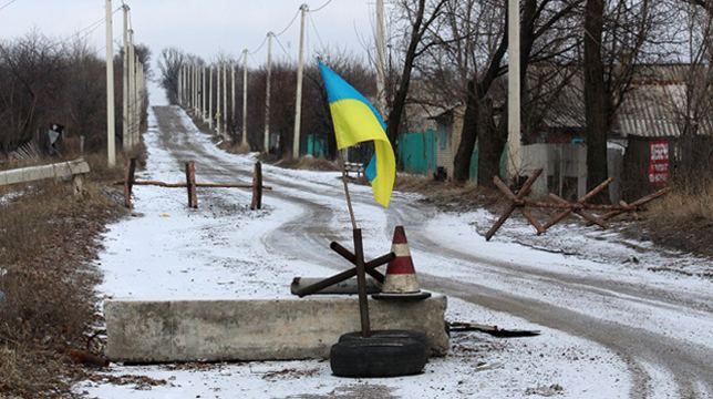 Під Дебальцевим терористи танками б'ють по силах АТО, — Селезньов