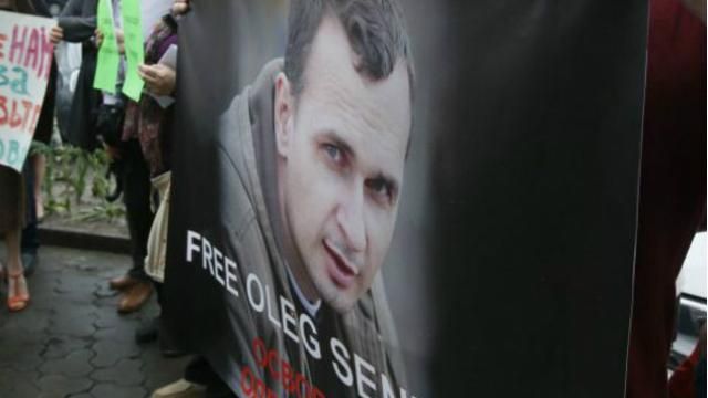 Сенцов хочет объявить голодовку Сенцов хочет объявить голодовку