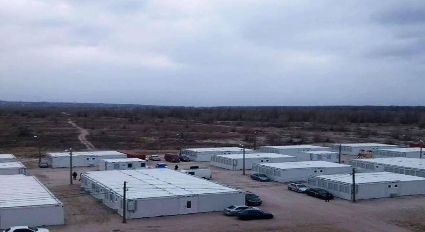 День у фото. Містечко для переселенців, збитий безпілотник у морі День у фото. Містечко для переселенців, збитий безпілотник у морі