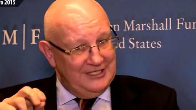 Все будет зависеть от судьбы Дебальцево и Мариуполя, — вице-президент Европарламента Все будет зависеть от судьбы Дебальцево и Мариуполя, — вице-президент Европарламента