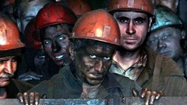 Шахтарі знову їдуть з протестами у Київ Шахтарі знову їдуть з протестами у Київ