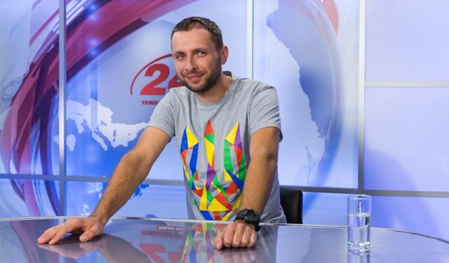 Парасюк прокоментує ситуацію у Дебальцевому та справу Єфремова Парасюк прокоментує ситуацію у Дебальцевому та справу Єфремова