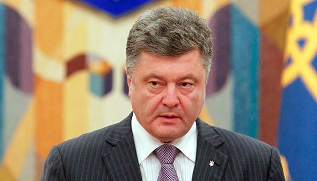 Бойовики і російські військові з першої хвилини порушили перемир'я, — Президент Бойовики і російські військові з першої хвилини порушили перемир'я, — Президент