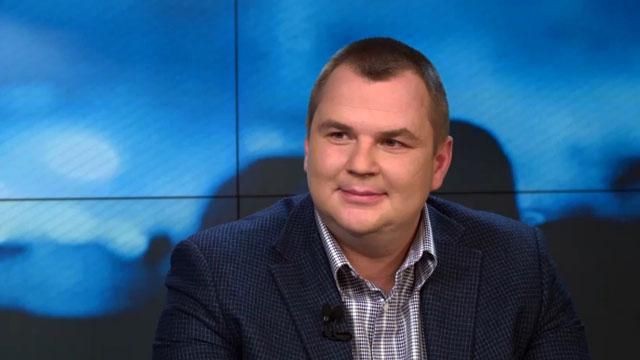 Майдан объединил власть и общество, — Булатов Майдан объединил власть и общество, — Булатов