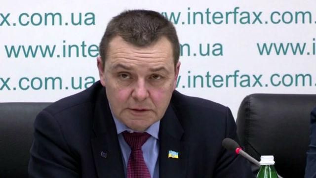 Депутат Європарламенту після поїздки в АТО вимагає жорсткіше покарати РФ Депутат Європарламенту після поїздки в АТО вимагає жорсткіше покарати РФ