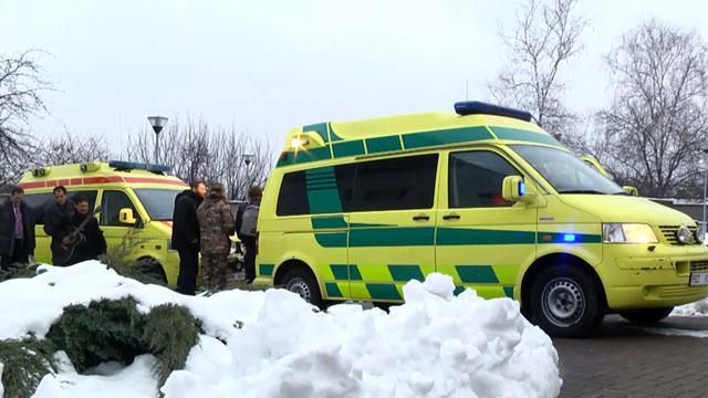 Литовские бизнесмены закупили для бойцов АТО современные реанимобили