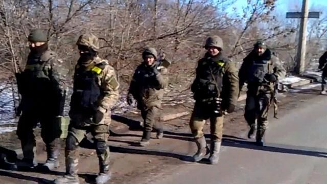 АТО сьогодні: полонені бійці, ситуація в Широкиному та Дебальцевому, засідки терористів