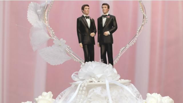 У Фінляндії узаконили одностатеві шлюби У Фінляндії узаконили одностатеві шлюби