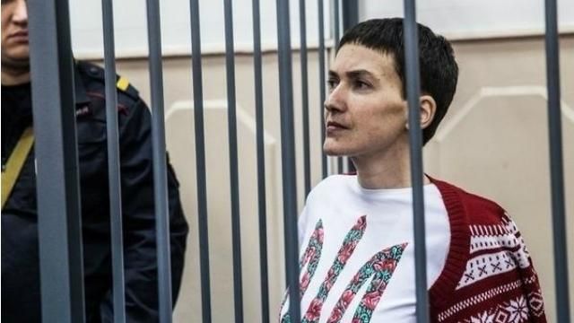 Савченко полностью отказалась от "коктейлей глюкозы". Пьет только воду