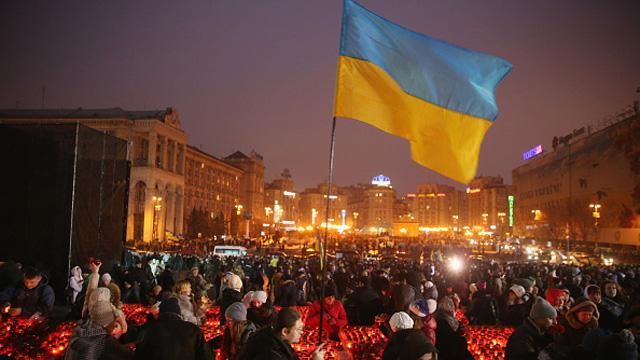 Богомолець і Нищук згадають Євромайдан у студії Телеканалу новин "24" Богомолець і Нищук згадають Євромайдан у студії Телеканалу новин "24"